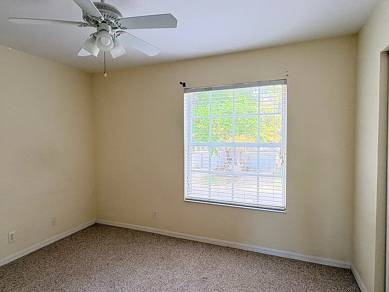 8162 Pacific Beach Dr — Photo 20