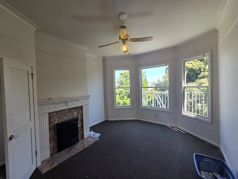 844 Baker St #6 — Photo 3