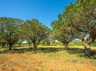 1806 Ranch Rd #385, London, TX 76854