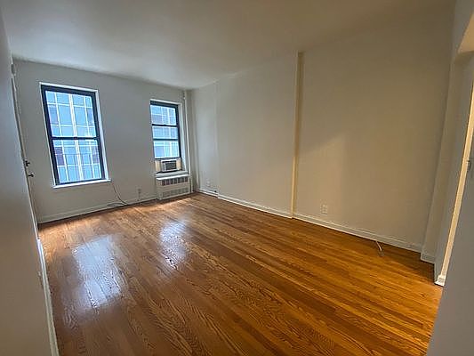 1st image of 151 E 43rd St APT 5A