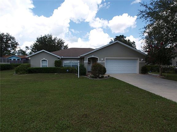 3rd image of 419 Marion Oaks Golf Way