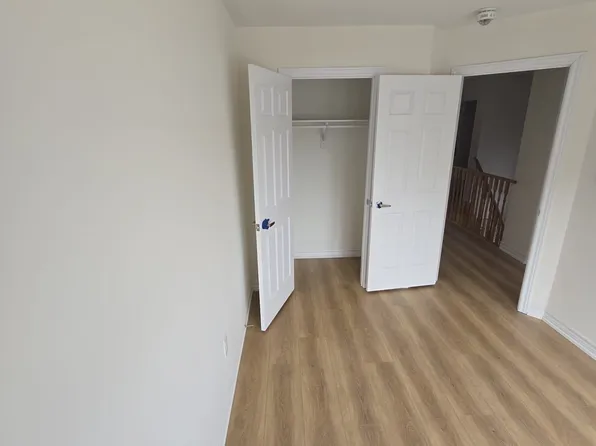 12 Agava St, Brampton, ON L7A 4S5