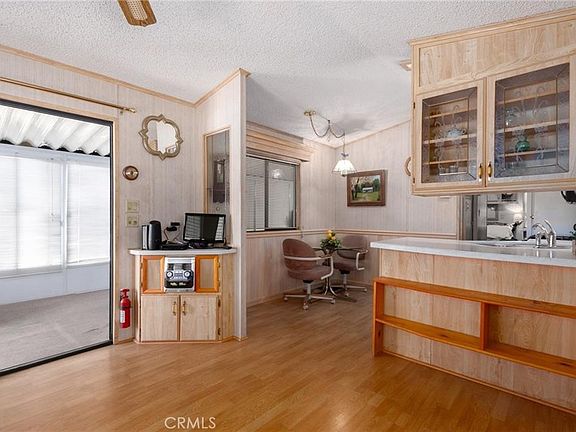 4th image of 1295 S Cawston Ave Space 87