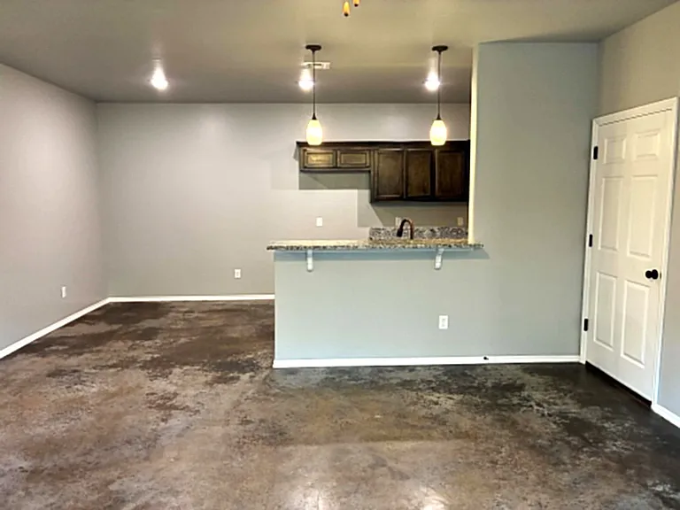 Animireddy Duplex~ Blue Team — Photo 11