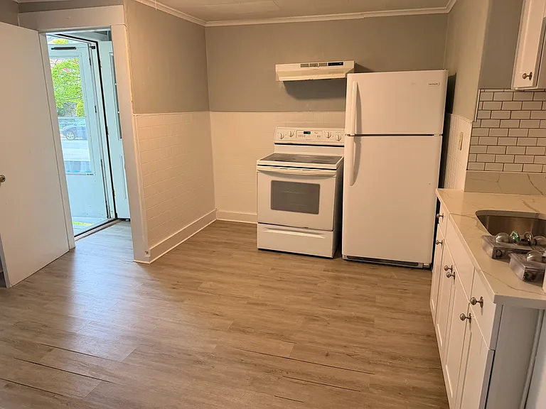39 Franklin St #1B — Photo 14