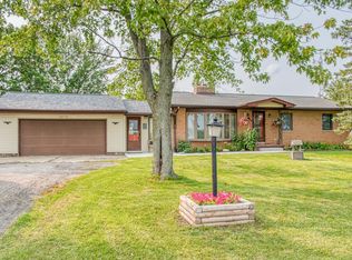 5515 Shipman Rd, Corunna, MI 48817