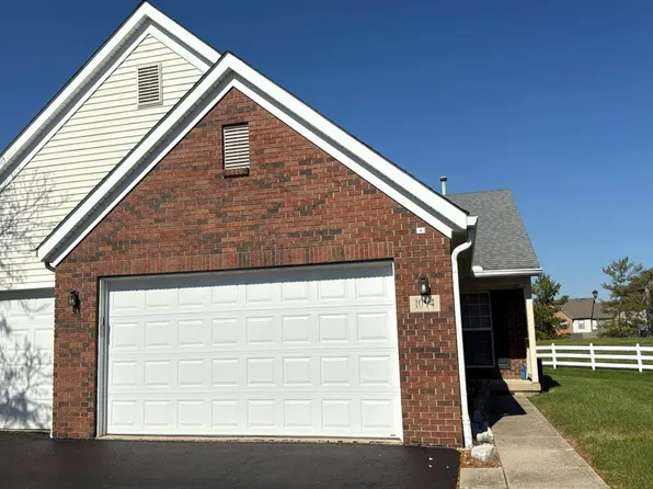 1094 Oak Bay Dr, Galloway, OH 43119