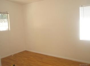 14954 Oswald St, Sylmar, CA 91342