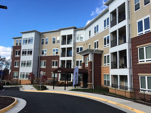 5th image of 9430 Silver King Ct Unit 210