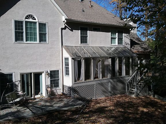 3rd image of 3727 Wildwood Farms Dr