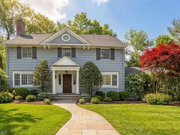 49 Hilltop Rd, Millburn Twp., NJ 07078