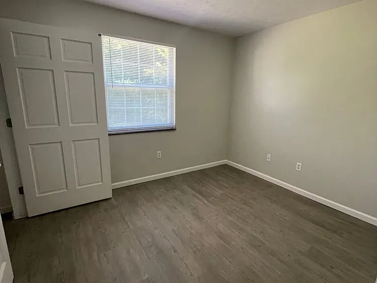 Ironwood Apartments — Photo 10