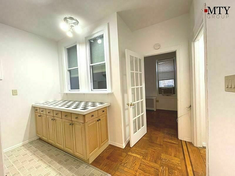 1st image of 41-41 43rd St APT D1o