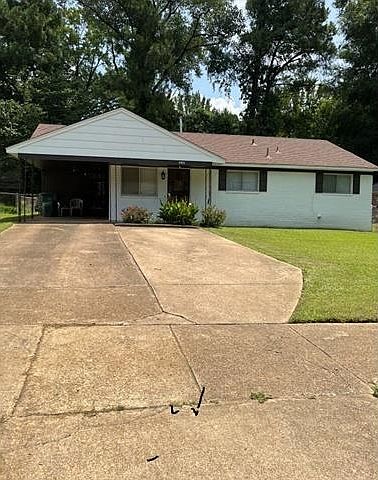 1st image of 3590 Windermere Rd