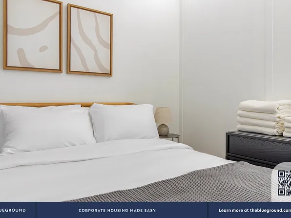 161 West 54th Street image 15 of 19