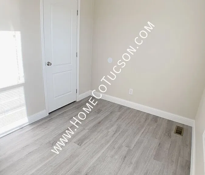 11550 S Nogales Hwy — Photo 31