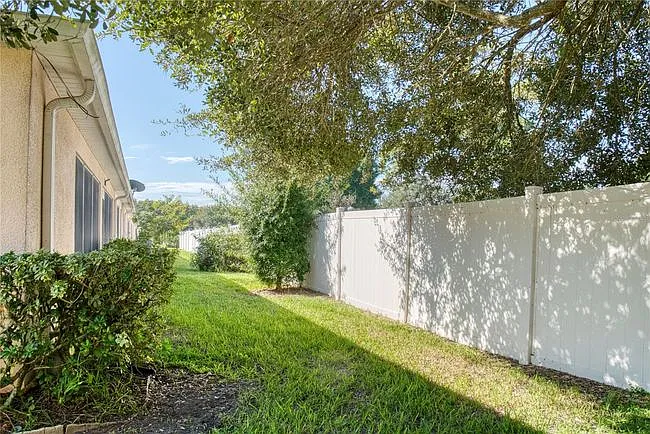 3455 Village Green Ct — Photo 22