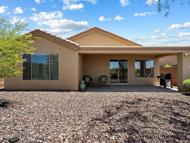 41112 N Prestancia Dr — Photo 24