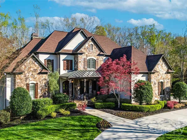 405 Wingfoot Dr, Waxhaw, NC 28173