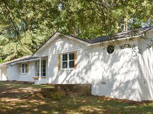 120 Lakeview Dr, Carrollton, GA 30117