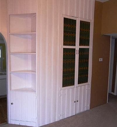 Built in shelves