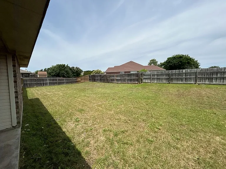 5001 Morning Star Ln — Photo 21