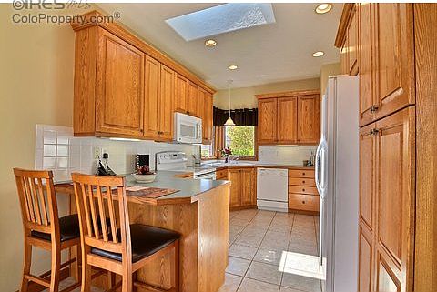 5th image of 1622 57th Ave