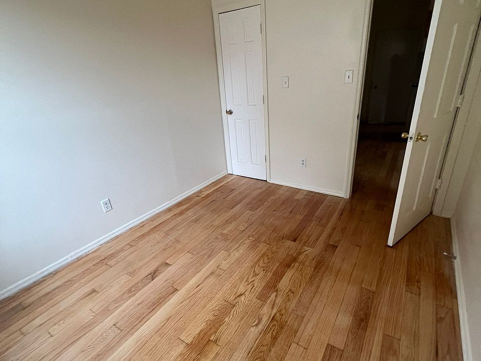2nd image of 189 Utica Ave #2R