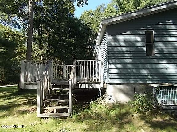 5th image of 8603 Paw Paw Trl