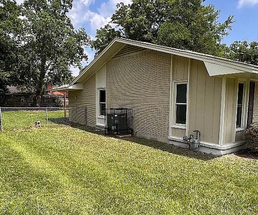 5th image of 4751 Queensbury Ct