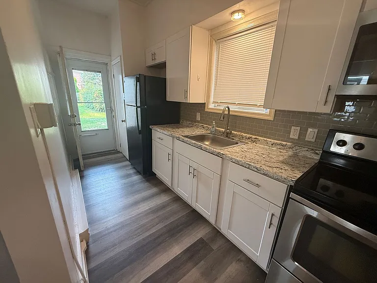 19 Walnut Street — Photo 21