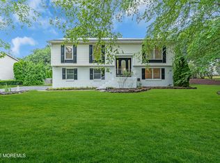88 Hickory Hill Rd, Jackson, NJ 08527