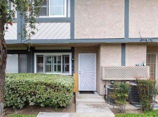 529 W 9th St, Upland, CA 91786