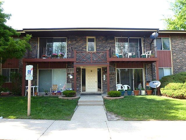 1st image of 247 N Neltnor Blvd #G-2