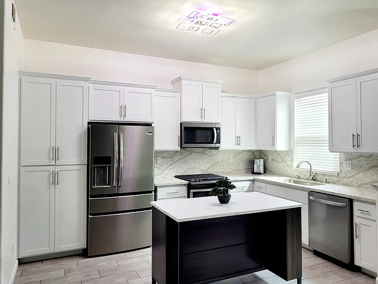 3143 Minturn Way — Photo 32