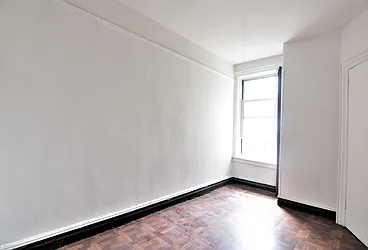 Rented by Clove Realty LLC