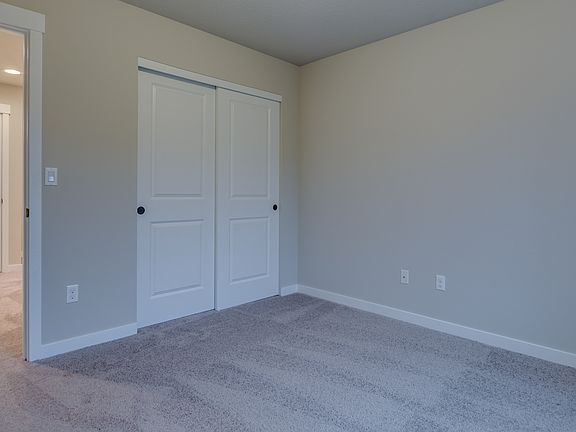 5th image of 1016 Alderwood Dr #919GRN