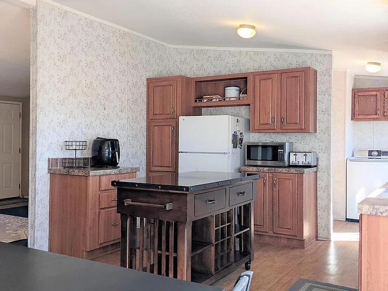 2845 W Miller Dr — Photo 5