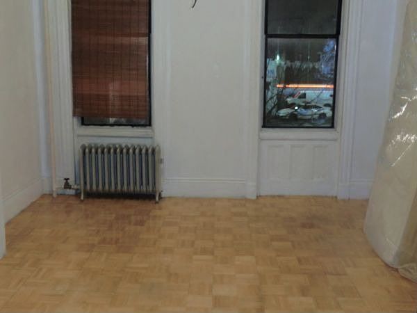 44 Maujer st.2