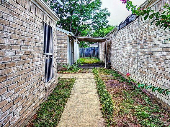 4th image of 8723 Ketchwood Dr