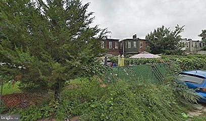 1st image of 3063 N Darien St