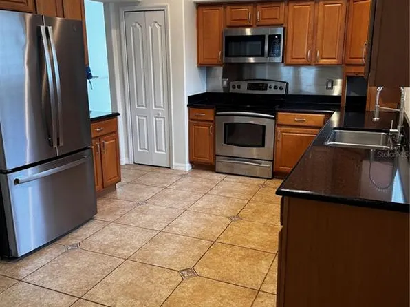2742 DOVER GLEN CIRCLE, ORLANDO, FL 32828