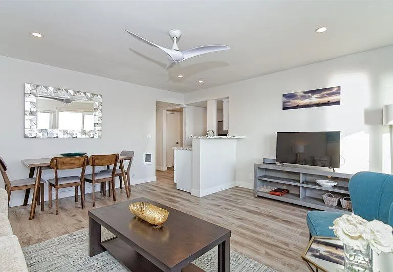 2895 Ocean St #PENTHOUSE — Photo 5