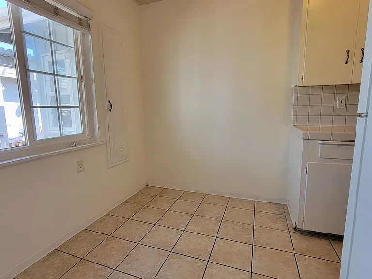 4882 Cape May Ave. — Photo 37