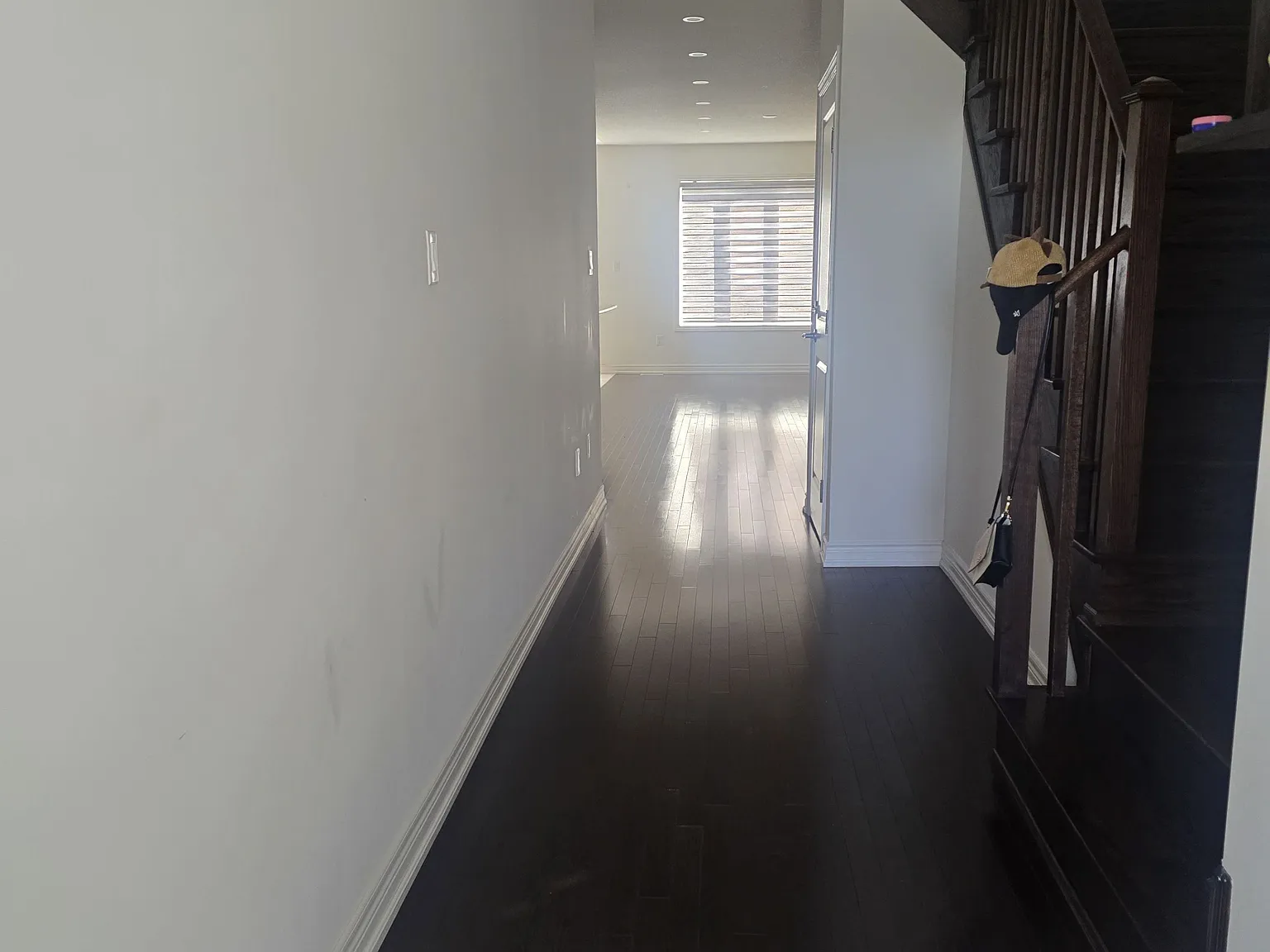 6 bed, $2,600 — Photo 2