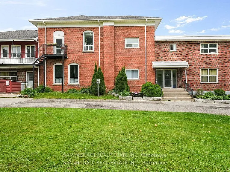 15 Faulkner St #104 — Photo 1
