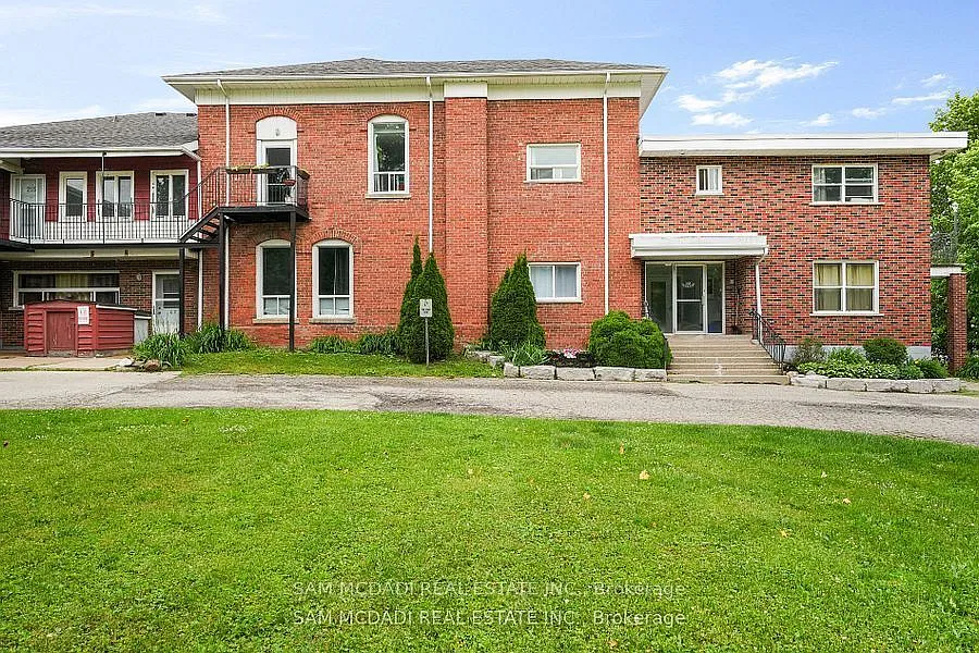 15 Faulkner St #104