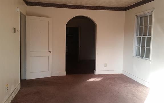5th image of 1742 Eldridge Ave