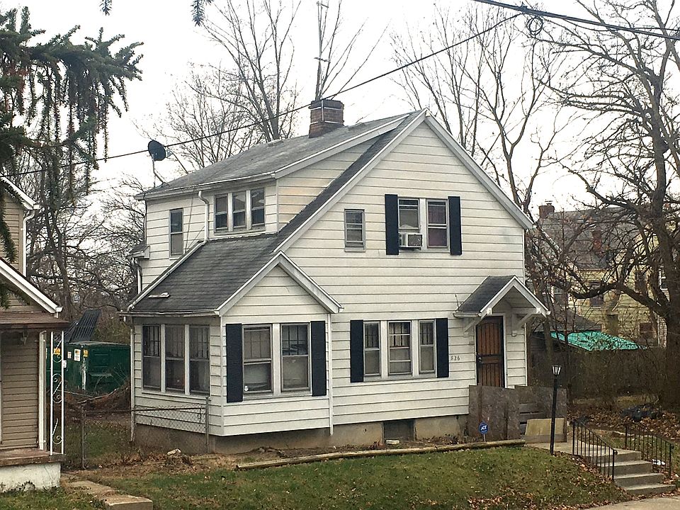 1st image of 826 Princeton Dr