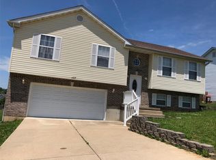427 Caddy Ct, Saint Clair, MO 63077